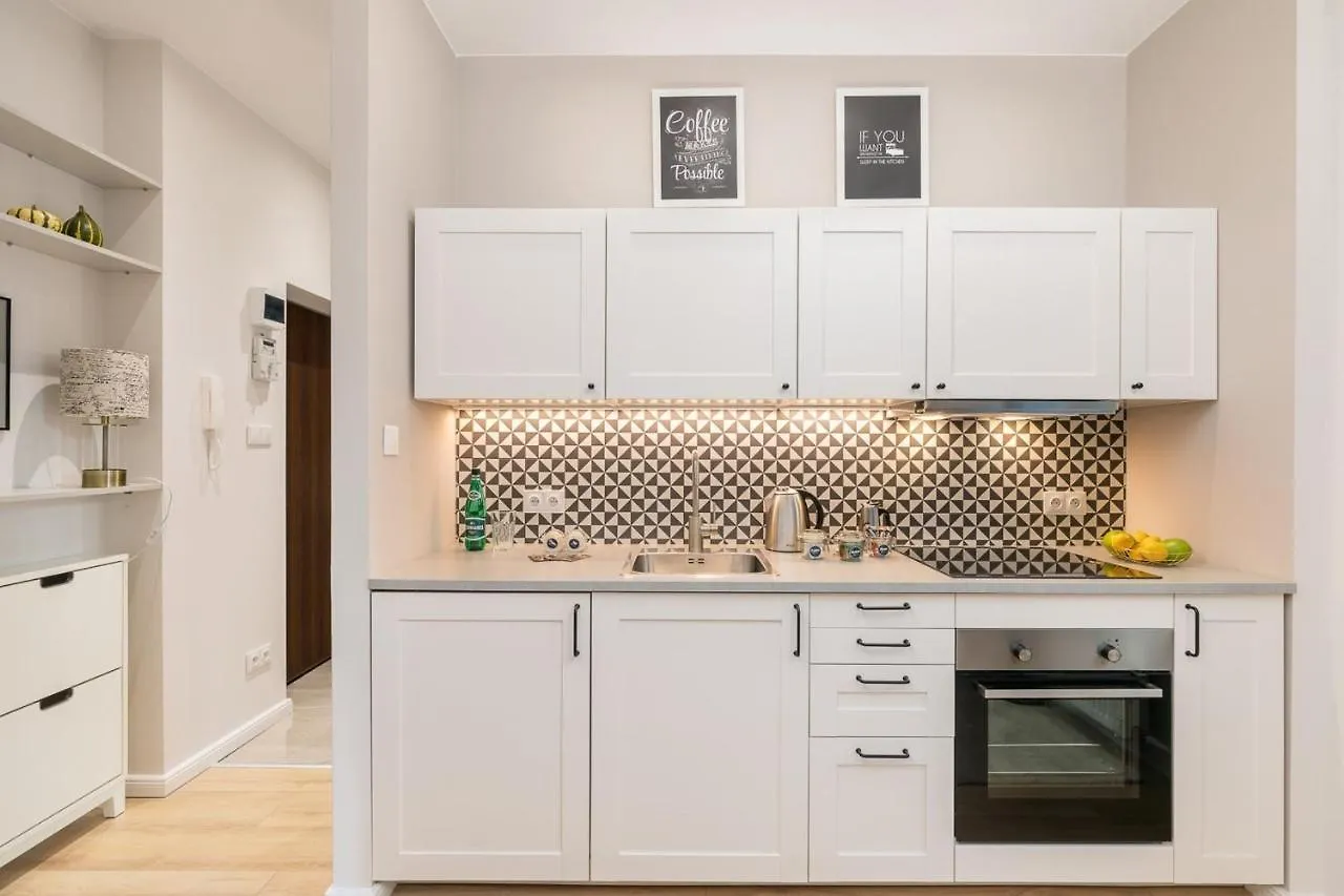 Twarda 14 - Elegant Apartment By Noclegi Renters Warsaw Poland